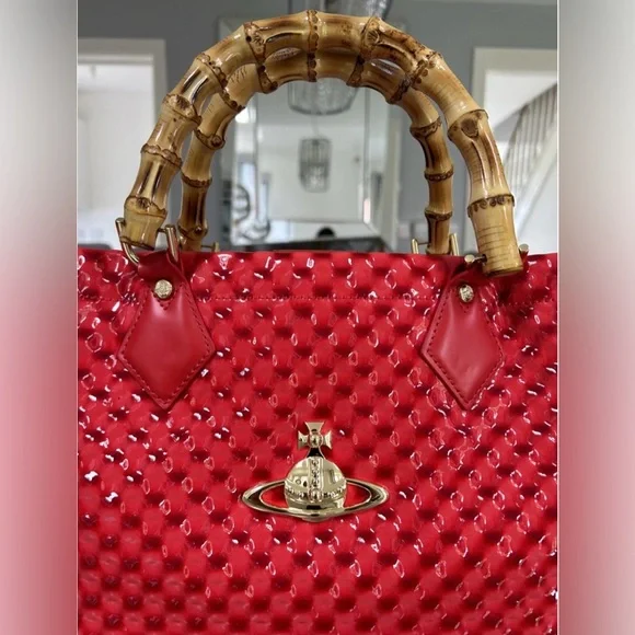 Rare Vivienne Westwood Red Quilted Patent Leather Tote with Bamboo Handles! - Picture 4 of 17